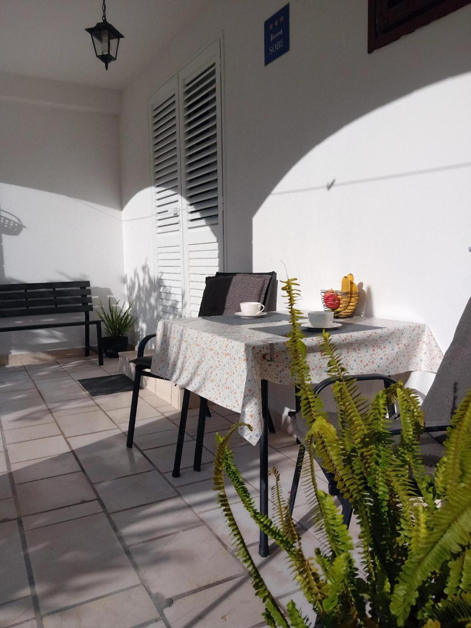 Guesthouse Korkyra Sun กอร์จูลา ห้อง รูปภาพ