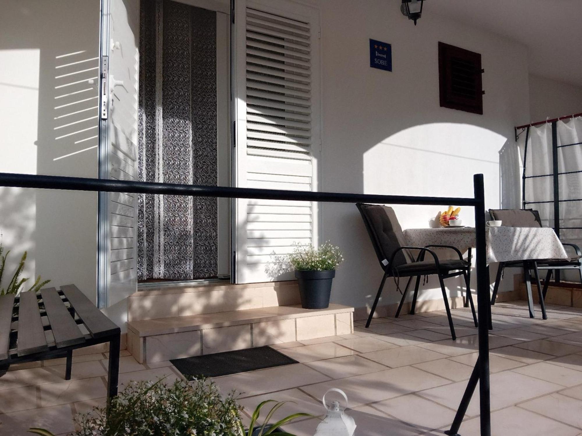 Guesthouse Korkyra Sun กอร์จูลา ห้อง รูปภาพ